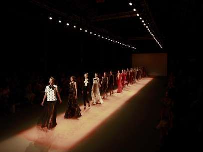 Modelos presentan piezas de Andrea Marques en la Semana de la Moda en Rio de Janeiro, Brasil, en una fotografía del 14 de enero de 2012. En 2013 Brasil quiere empezar a ser conocida más por su producción de moda que por sus modelos.  Foto: /Victor R. Caivano, archivo / AP