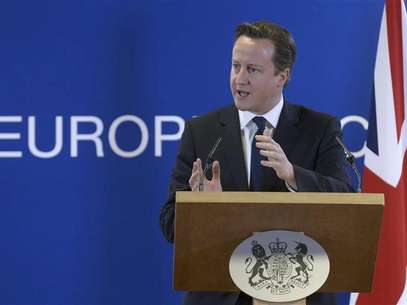 Britain's Prime Minister David Cameron holds a news conference during a European Union leaders summit, in Brussels December 14, 2012. Foto: Eric Vidal / Reuters