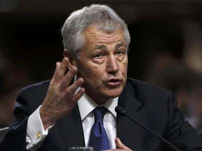 Former U.S. Senator Chuck Hagel (R-NE) testifies during a Senate Armed Services Committee hearing on his nomination to be Defense Secretary, on Capitol Hill in Washington, January 31, 2013. Hagel, 66, is a decorated Vietnam War veteran and a former two-term Republican senator. Foto: Kevin Lamarque / Reuters