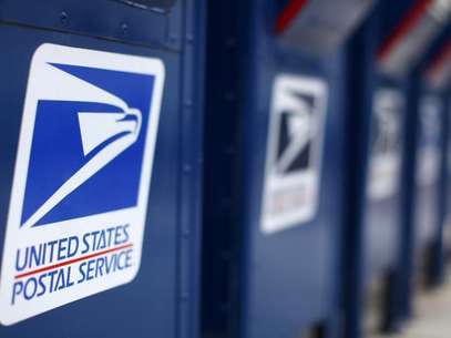A view shows U.S. postal service mail boxes at a post office in Encinitas, California February 6, 2013. Foto: Mike Blake / Reuters