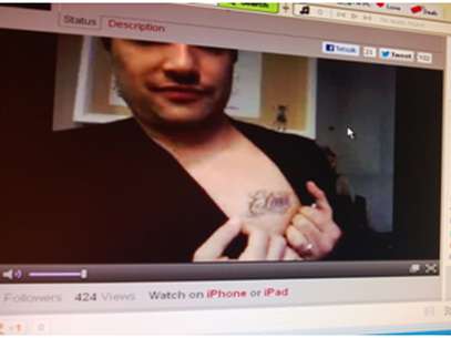 Jaime Camil mostró en una Twitcam el tatuaje que se realizó en honor a su hija Elena. Foto: Twitter