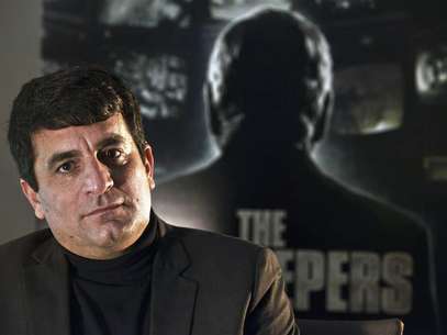 Israeli director Dror Moreh sits for a portrait in Tel Aviv February 14, 2013. Foto: Nir Elias / Reuters