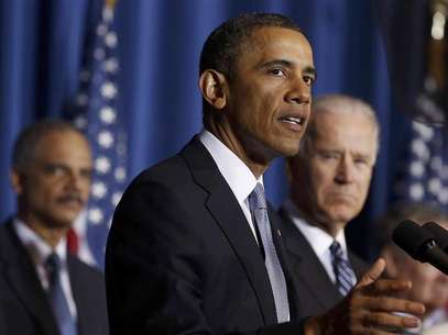 U.S. President Barack Obama speaks before he signs the Violence Against Women Act while at the Department of Interior in Washington, March 7, 2013. Foto: Larry Downing / Reuters