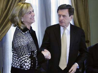 Evelyn Matthei junto al timonel de RN, senador Carlos Larraín. Foto: Agencia Uno