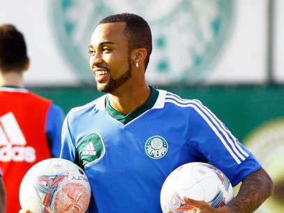 Recuperado, Wesley realiza treino físico no Palmeiras