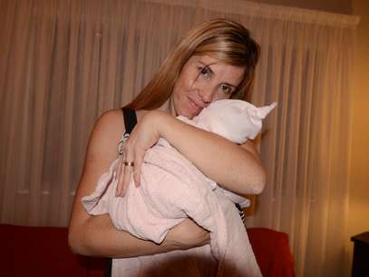 Ao ver bebê de outra mulher, María Lorena Gerbeno resolveu pedir testes biológicos Foto: Daniel Arias/Clarín / BBCBrasil.com