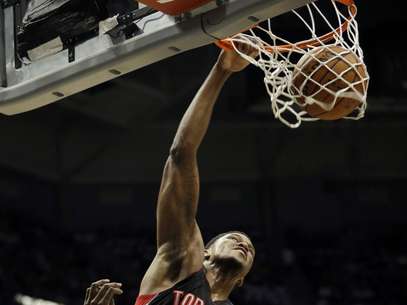 Rudy Gay comandou Toronto Raptors à vitória Foto: AP