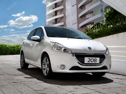 peugeot208recalldiv.jpg