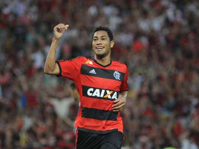 Flamengo fica à espera de decisão do STJD Foto: Rossana Fraga / Agência Lance