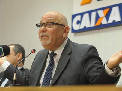 O presidente da Caixa, Jorge Hereda, em evento no ano passado; banco nega "confisco" ilegal de valores em contas inativas Foto: Agência Brasil