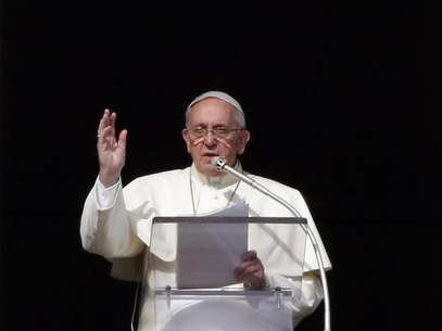 Papa Francisco discursa para fieis Foto: Stefano Rellandini / Reuters