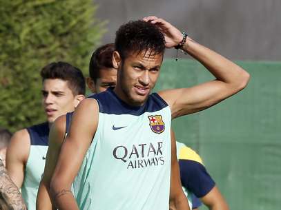 Transferência de Neymar para o Barcelona é investigada pela justiça espanhola Foto: Reuters