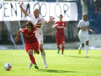 valdiviaveranopolisxinter2302alexandrelo