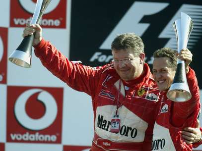 Brawn e Schumacher fizeram uma das parcerias mais vitoriosas do esporte mundial Foto: Getty Images
