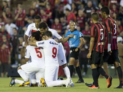 Paraná tem vantagem para o duelo de volta das quartas de final Foto: Felipe Gabriel / Agência Lance