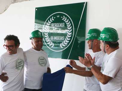 Construtora imortaliza ídolos do Palmeiras em camarote