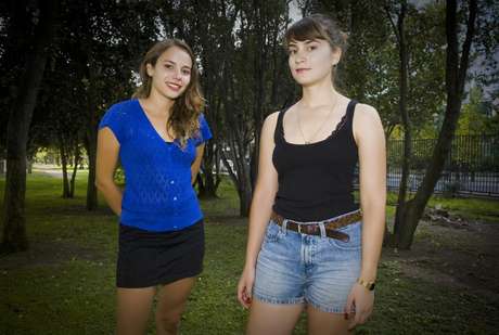 María Gracia Omegna y Alicia Rodríguez son las protagonistas de la película chilena"Joven y alocada"