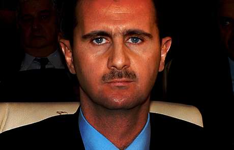 Getty Images Bashar al Assad afirmou que a política francesa no Oriente Médio "contribui à expansão do terrorismo"