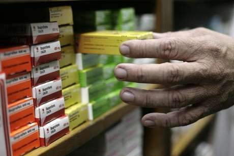 51,73% dos medicamentos terão reajuste mínimo de preços Foto: Gil Montano / Reuters
