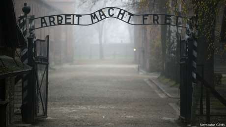 Estima-se que pelo menos 1,1 milhão de pessoas tenha morrido no campo de concentração de Auschwitz, libertado há 70 anos Foto: Getty Images / Keystone