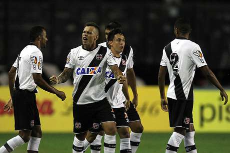 Bernardo foi o destaque no seu 100º jogo pelo Vasco Foto: Marcelo Sadio / Vasco/Divulgação