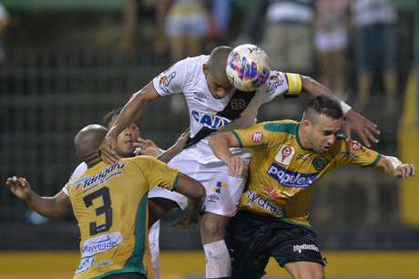 Vasco teve trabalho contra o Tigres Foto: Pedro Martins/Agif / Gazeta Press