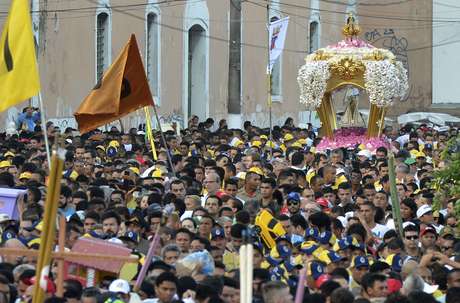 Procissão do Círio de Nossa Senhora de Nazaré, a maior manifestação religiosa Católica do Brasil e um dos maiores eventos religiosos do mundo
