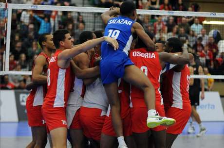 Seleção masculina de Cuba volta a disputa do vôlei olímpico após 16 anos