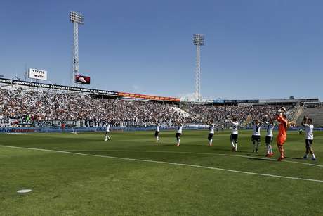 Colo Colo y la UC jugarán con capacidad completa en sus estadios.