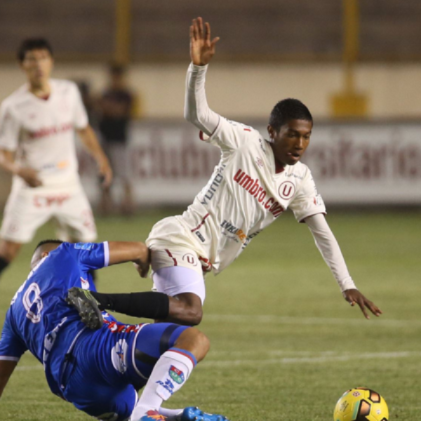 Apertura: Universitario perdió ante Melgar por quinta fecha