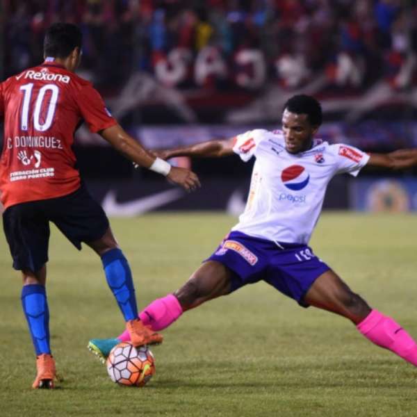 Cerro Porteño vence o Independiente Medellín e está na semi da Sula - Terra Brasil