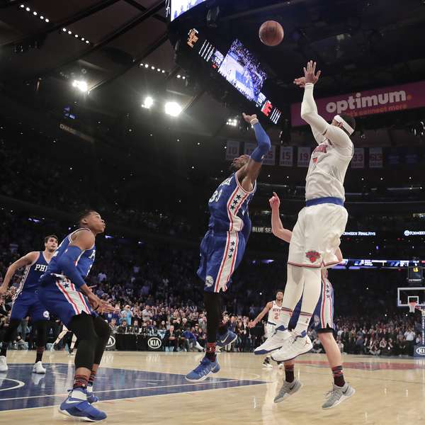 Carmelo Anthony anota con menos de un segundo y Knicks ganan