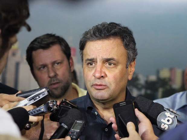 Aécio Neves elogiou fato de seu partido ter José Serra entre seus quadros Foto: George Gianni/PSDB / Divulgação