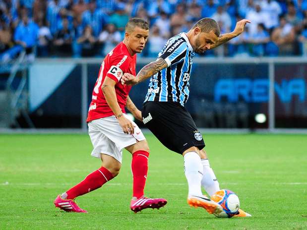 dalessandroedinhogrenal0902viniciuscosta