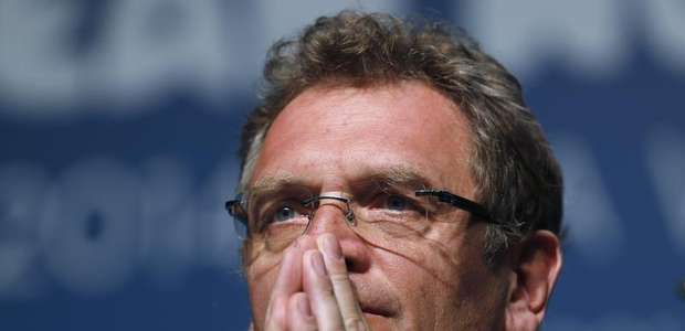 Valcke diz que Arena Corinthians estará pronta em meados de maio