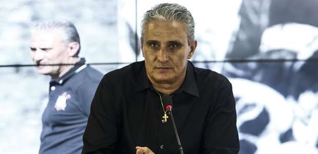 De volta, Tite diz ter escolhido Corinthians por gratidão e coragem