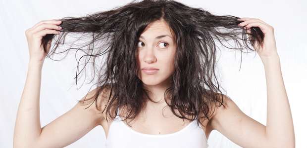Sabe lavar o cabelo do jeito certo? Veja 7 hábitos errados