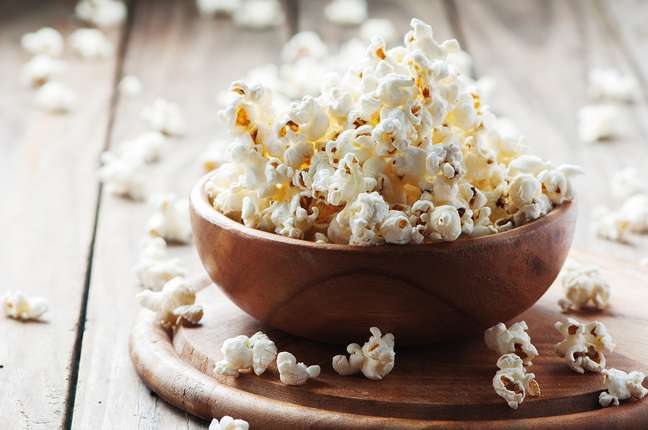 Pipoca fit na AirFryer | Foto: Shutterstock Pipoca fit na AirFryer | Foto: Shutterstock