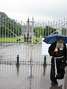 El santuario de Lourdes, inundado. Foto: AFP