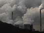 La contaminación del aire es un problema subestimado que mata a muchas más personas que el SIDA y la malaria y un cambio a energías más limpias podría reducir las muertes fácilmente a la mitad para 2030, dijeron representantes de la ONU el martes. En la imagen de archivo, la central térmica de 'Scholven' en Alemania. Foto: Ina Fassbender / Reuters