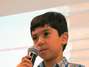 Originario del municipio de Zamora, el menor de 11 años de edad impartió una conferencia a estudiantes sobre la utilización responsable de las redes sociales y la tecnología Foto: Tomada de Facebook