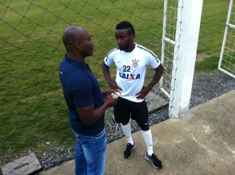 Novo xodó, colombiano Mendoza é 