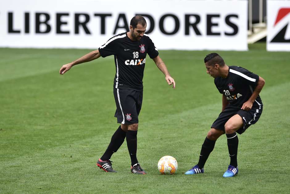 Fim do mistério! Danilo será titular contra São Paulo