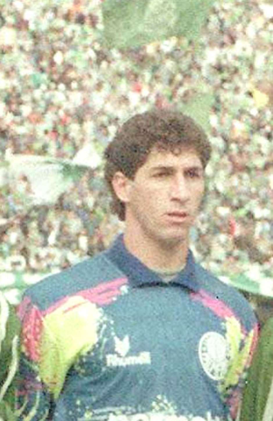 Ex-goleiro mostra preocupação com 