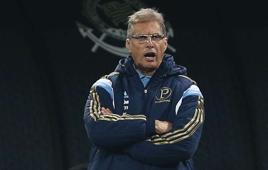  Você demitiria Oswaldo? Veja prós e contras da queda