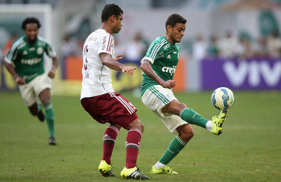 Lento, C. Xavier dá razão a Oswaldo apesar de assistência