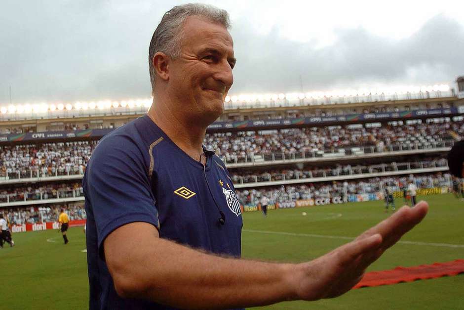 Dorival sai de calvário no Palmeiras a 