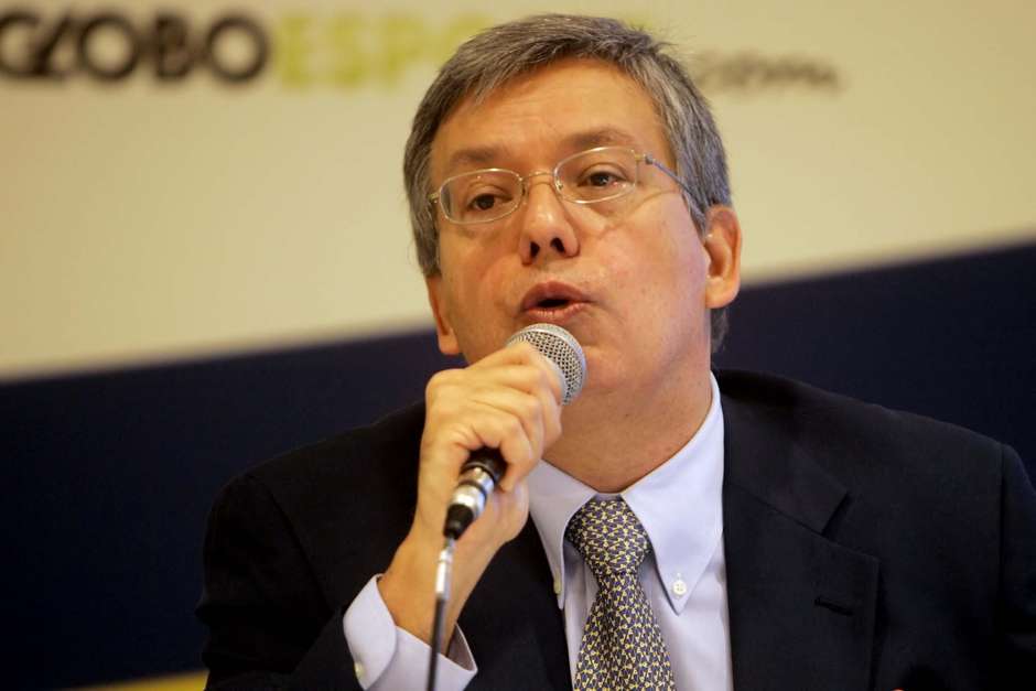  Globo se reestrutura com executivo para negociar com clubes