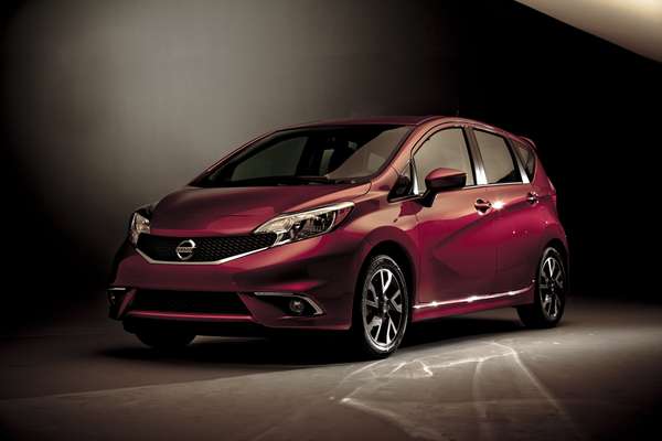 Nissan versa convenience package #8