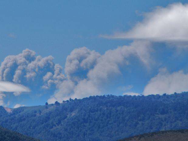 Seguimiento de volcanes en Sudamérica - Página 3 Get?src=http%3A%2F%2Fimages.terra.com%2F2012%2F12%2F23%2Fvolcancopa
